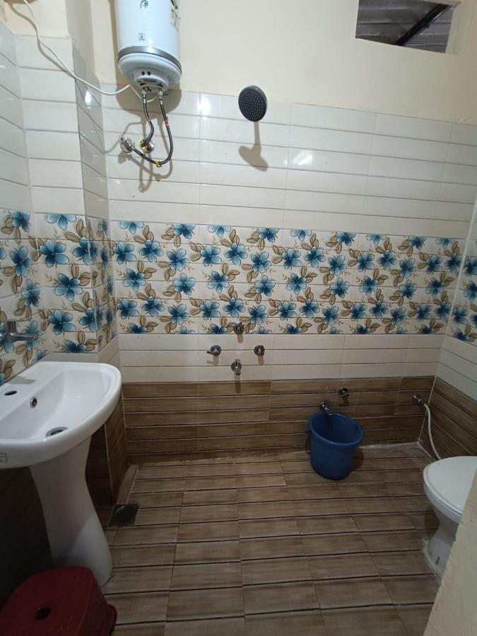 Nain Guest House Ujjain Ngoại thất bức ảnh